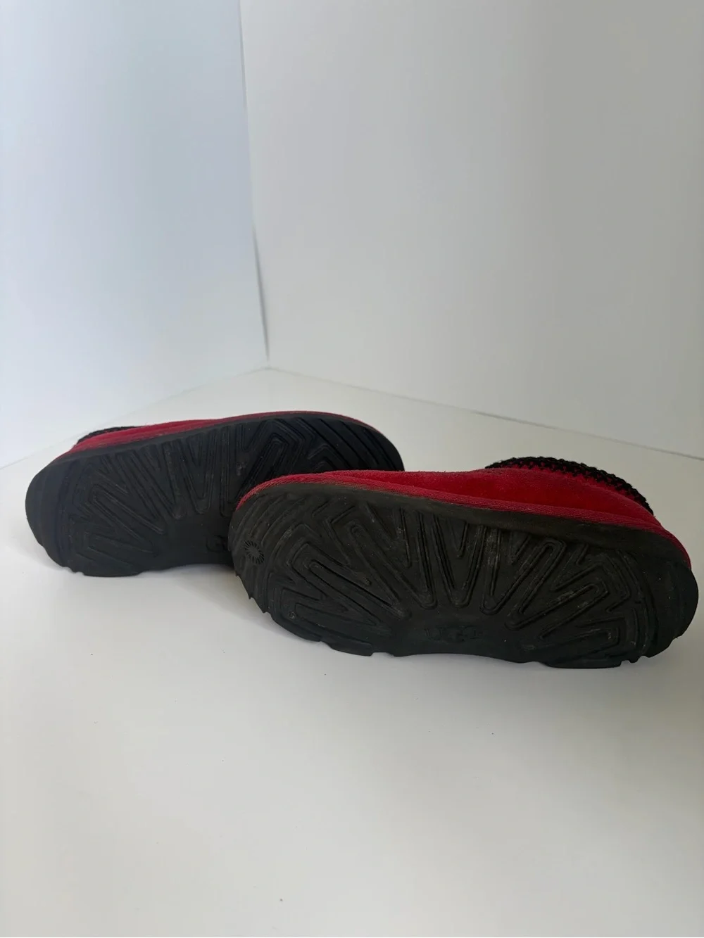 UGG Red Kids Tasman Slipper Slides size 11